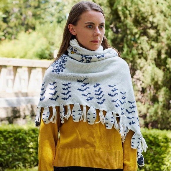 BOHO Hedwig OWL‎ Wings Knit Fringed Winter Shawl Sweater Scarf Unique Gift NEW! - Picture 3 of 11